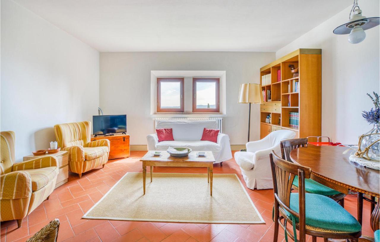 2 Bedroom Lovely Home In ローロ・チュッフェンナ エクステリア 写真