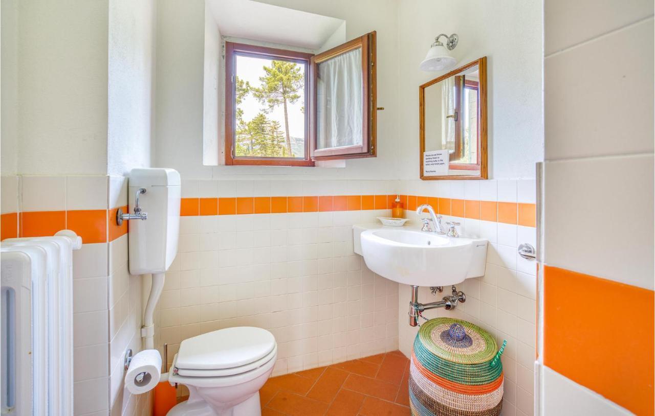 2 Bedroom Lovely Home In ローロ・チュッフェンナ エクステリア 写真