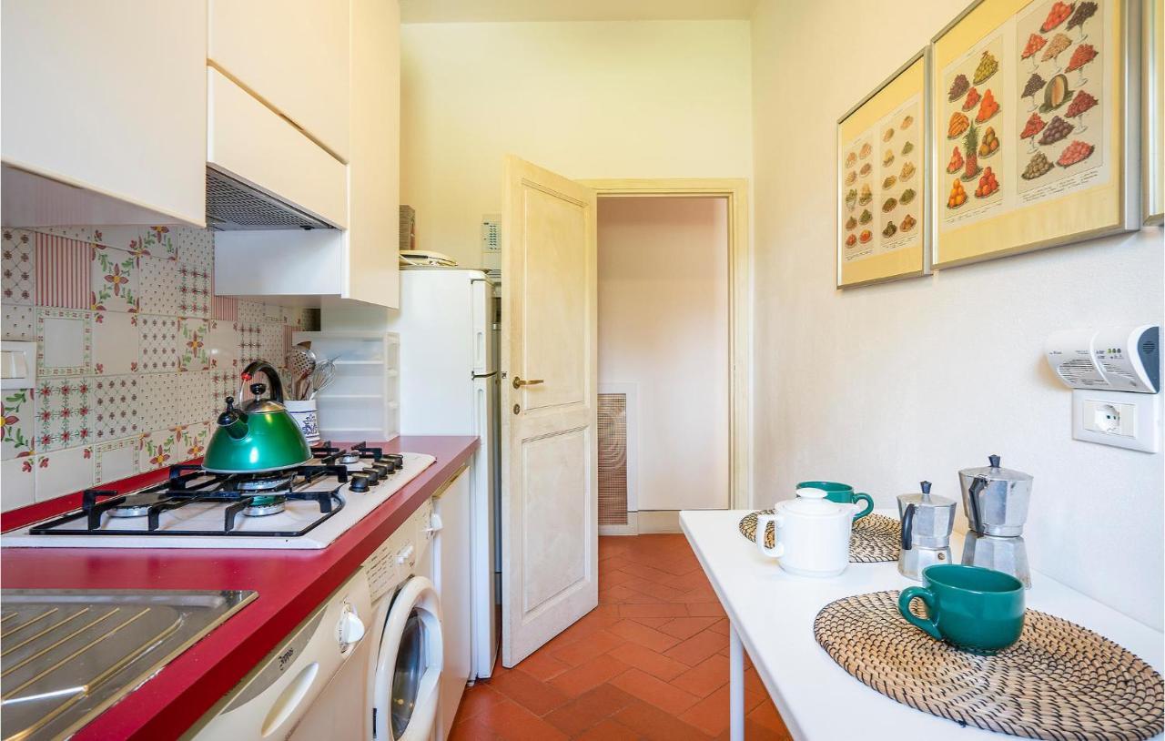 2 Bedroom Lovely Home In ローロ・チュッフェンナ エクステリア 写真