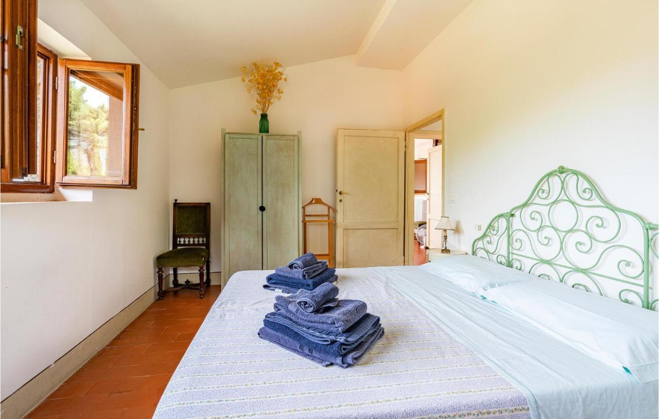 2 Bedroom Lovely Home In ローロ・チュッフェンナ エクステリア 写真